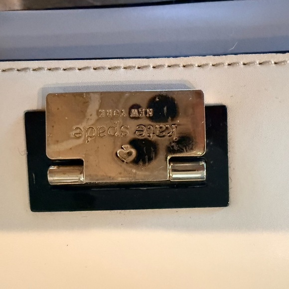 Kate Spade Two-Tone Black Cream Satchel – Leather Top Handle/Crossbody Preowned - Picture 6 of 8